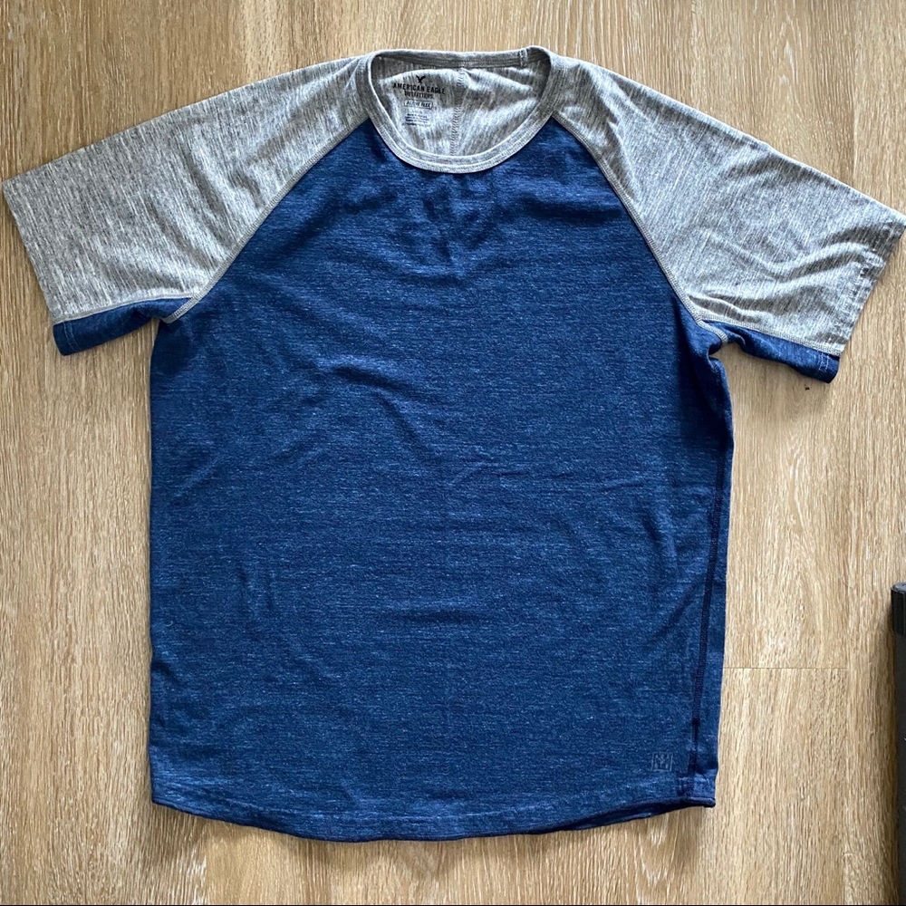 American Eagle Active Flex tee